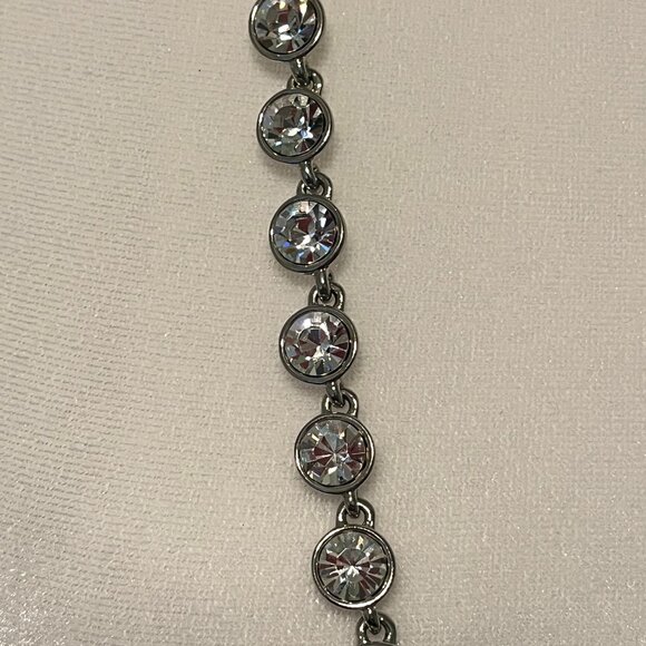 Givenchy Brilliant Chain Link Crystal Necklace By Givenchy - Picture 2 of 15